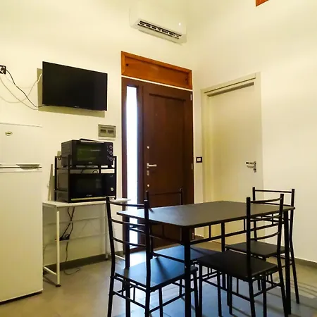 A Casuzza Ra Zisa דירה